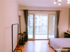 龙泉驿区精装修三室一厅出售 水电气全通