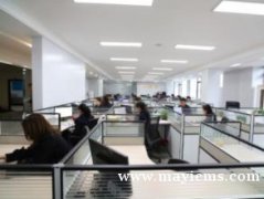 专业高攀路家庭保洁日常保洁 擦玻璃 窗帘地毯家电清